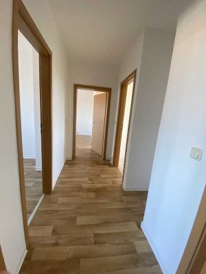 helle 4 Raumwohnung über des Dächern Gommerns