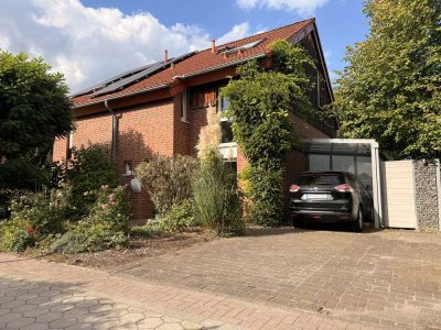 Zuhause zwischen Schule und Kindergarten, Wald und Wiesen