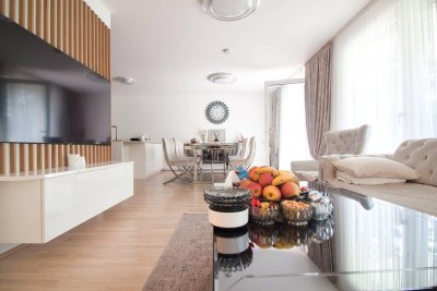 Hochwertig ausgestattete, helle 4/5-Zimmer Traumwohnung | riesiger Garten | Baujahr 2022 | Eigengrund