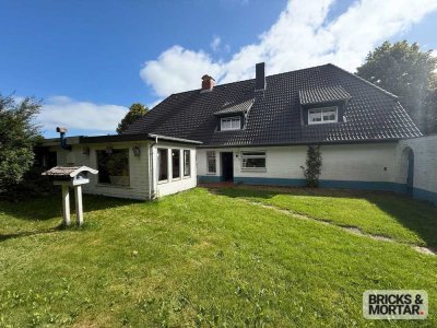 Großzügiges Wohnhaus mit weiterem Grundstückspotenzial