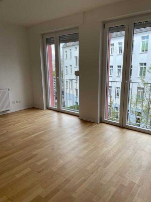 Helles 1 Zimmer-Neubau-Appartement nahe Nöldenerplatz
