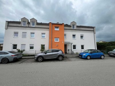 Freundliche und neuwertige 3-Zimmer-Wohnung mit gehobener Innenausstattung mit EBK in Aschau am Inn