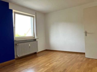 2-Zimmer-DG- Wohnung mit Blick  über Stuttgart