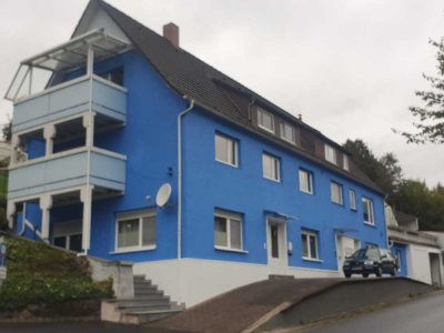 Schöne 3 Zimmerwohnung mit traumhaftem Fernblick