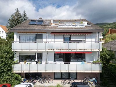 Große Wohnung mit Loggia, Stellplatz und Gemeinschaftsgarten