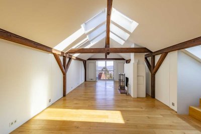 Stilvolle Fachwerkvilla mit traumhafter Aussicht und moderner Ausstattung in Bestlage von Stuttgart