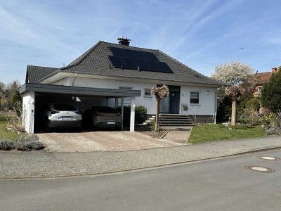 Wohnglück I Lebensfreude I Vielfallt I Lichtdurchfluteter Bungalow mit Ausbaureserve und Wohnkeller