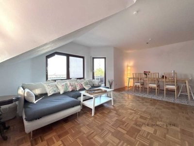 Künzell-Pilgerzell-Ihr neues Panorama-Leben: Bezugsfreie 3,5 Zimmerwohnung mit Balkon, Garage und Bl