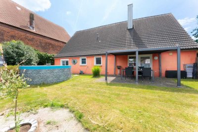 Familienhaus mit Terrasse, Garten und großzügigem Grundstück in Trautskirchen
