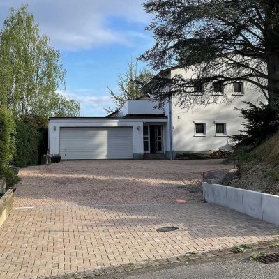 Modernes Landhaus mit riesigem Garten - viele Nutzungsmöglichkeiten, zukunftssichere Investition