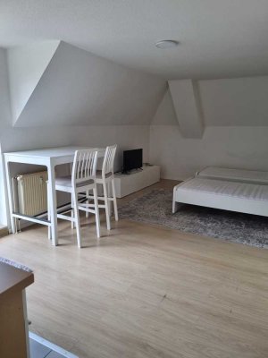 1 Zimmer Wohnung - 380 € - 37 m² - 1.0 Zi.