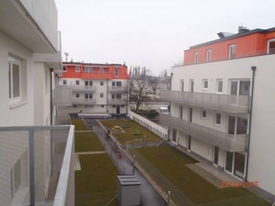 Drei-Zimmer-Wohnung mit Balkon