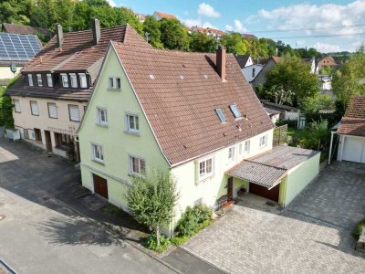 Charmanter Altbau mit schönem Garten