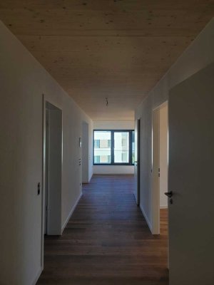 Helle & moderne 4-Zimmer-Wohnung in Ittenhausen