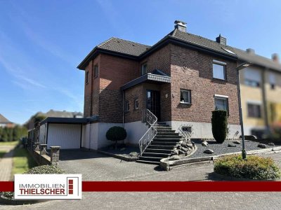 Familienfreundliches Reihenendhaus mit idyllischem Gartenparadies und Garage