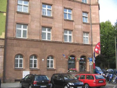 Top-Renovierte 3-Zimmer-Altbau-Wohnung im 1.OG in Steinbühl ab sofort