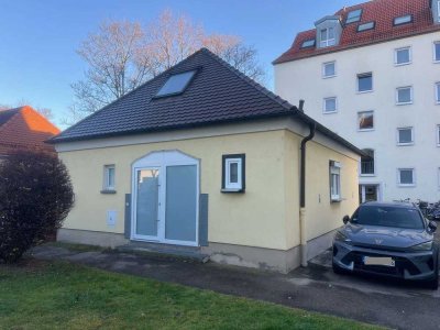 Besonderes Wohnerlebnis am Schäfflerbach  – Hausgefühl innerhalb einer Wohnanlage