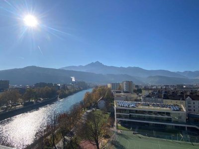 Uni/Kiniknähe: 2 Zimmer-DG-Büro/Wohnung mit traumhafter Panoramaaussicht zu verkaufen