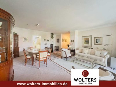 Stilvolle und großzügige Dachgeschosswohnung in ruhiger Innenstadtlage