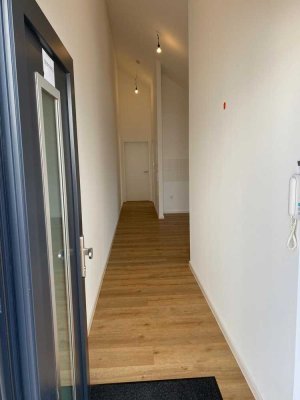 1,5 Zimmer Dachgeschosswohnung (Nr. 8) in Frankfurt Harheim