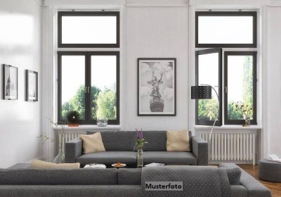 Moderne Erdgeschosswohnung mit 4 Zimmern und großzügigem Garten