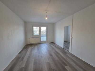 Ab 15.06. - eure neue 2-Zimmer-Wohnung mit Balkon in BRB zu vermieten!