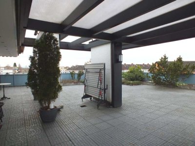 Penthouse mitten in Nauheim mit ca. 135m² Wohnfläche und 185m² Terrasse inkl. Garage