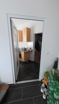 ++TOP für Anleger++ renovierte 2 ZKB++Parkett++Einbauküche