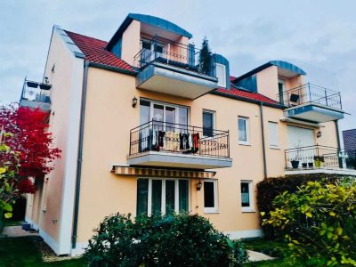 2-Zimmer-Wohnung mit 2 Balkonen und Einbauküche in Wettstetten