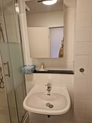 Nur Studenten!! 1-Zimmer Wohnung mit Balkon in Mannheim, 1. OG