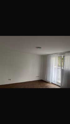 1 Zimmer Wohnung mit Bad