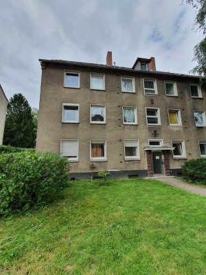 Renovierte 2 Zimmer Wohnung im Erdgeschoss ab sofort verfügbar