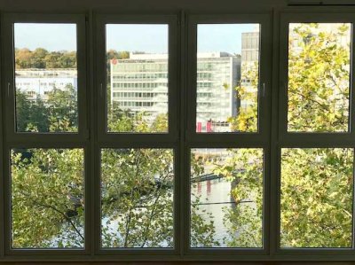 Gepflegte 4-Zimmer-Wohnung mit zwei Balkonen und EBK in Altstadt & Neustadt-Nord, Köln