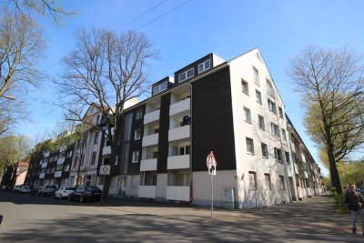 Renovierte 4 Zimmerwohnung in Duisburg- Neumühl