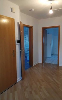 Attraktive 2,5-Zimmer Wohnung im 2. OG in Essen-Bergerhausen