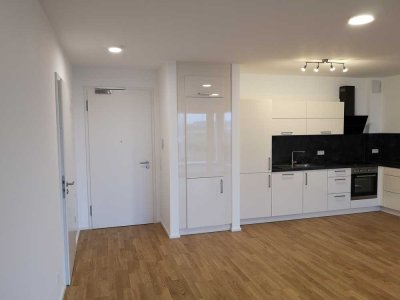 Exklusives 2-Zimmer-Wohnung mit Teilmöblierung und Loggia in Ingolstadt