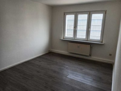 Ansprechende und vollständig renovierte 2-Raum-Wohnung in Erfurt