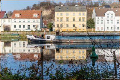 Direkter Wasserzugang - Tolle 3 Zimmer Wohnung im gerade renovierten Altbau am Oder-Havel-Kanal