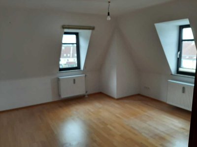 5-Zimmer-Wohnung mit Einbauküche in Augsburg/Textilviertel