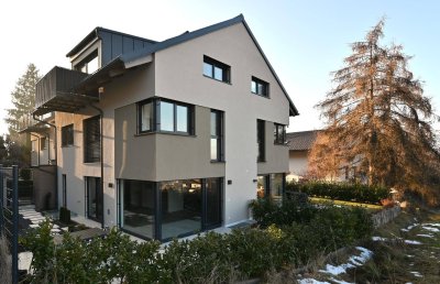 MATTSEE | Modernes Doppelhaus in Hanglage mit traumhafter Aussicht