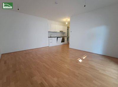 Geräumige 2-Zimmer-Wohnung in idealer Lage! Nahe Rathausplatz!