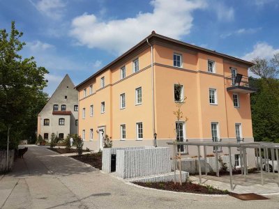 Garching a.d. Alz,  Oberberg 5, nähe Schloss mit unverbaubaren Blick, 3 Zimmer Wohnung mit Balkon
