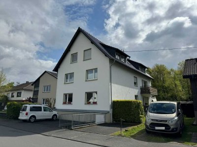 4-Zi.-Wohnung mit EBK und Gartenmitbenutzung in familienfreundlicher Ortsrandlage von Rheinbreitbach