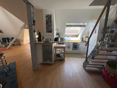 Außergewöhnliche DG-/Maisonettewohnung im Zooviertel - Großzügiges Wohnen, Blick in die Eilenriede