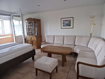 Stilvolle 2-Zi.-Wohnung mit gehobener Innenausstattung, EBK, Balkon