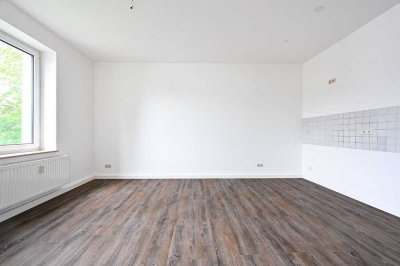 Stilvolle 1-Raum-Wohnung mit Balkon in Altchemnitz: Modernes Wohnen in ruhiger Lage!