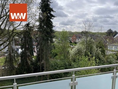 Neubauniveau im gepflegten Altbau: komplett modernisierte Wohnung mit zwei Balkonen in Oberhausen