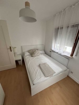 Voll möbliertes WG-Zimmer in Neuhausen – Nähe Uni Hohenheim