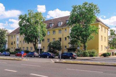 Niedliche 2-Zimmer-Wohnung mit Balkon // 1.OG rechts