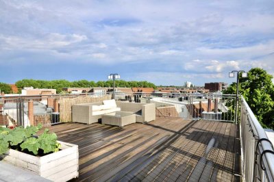 Coole Endetage mit ca. 38 m² großer Dachterrasse, Winterhude, stadtparknah mit Aufzug!